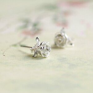 🎀 Colorful Rose Flower Beautiful Stud Earrings for Women, EVGG1047